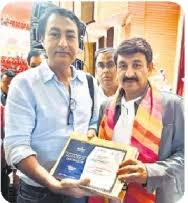 First prize in the best category goes to Rahul Sood's documentary from  Jaipur.