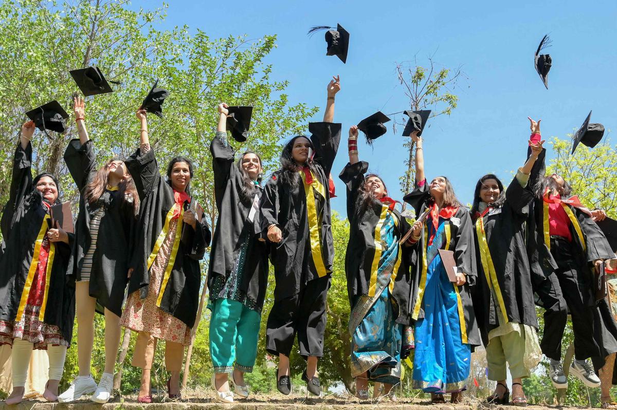 Ph.D. Crisis in West Bengal & India: Why Most UGC-NET Scholars Lack Fellowship Support