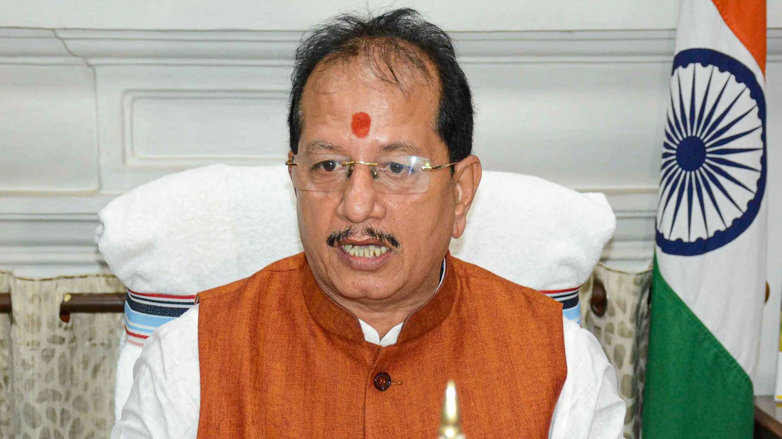 Bihar Election Phase 1 Live: Deputy CM Vijay Kumar Sinha Alleges Poll Violence as Voter Turnout Reaches 42.3% by 1 PM