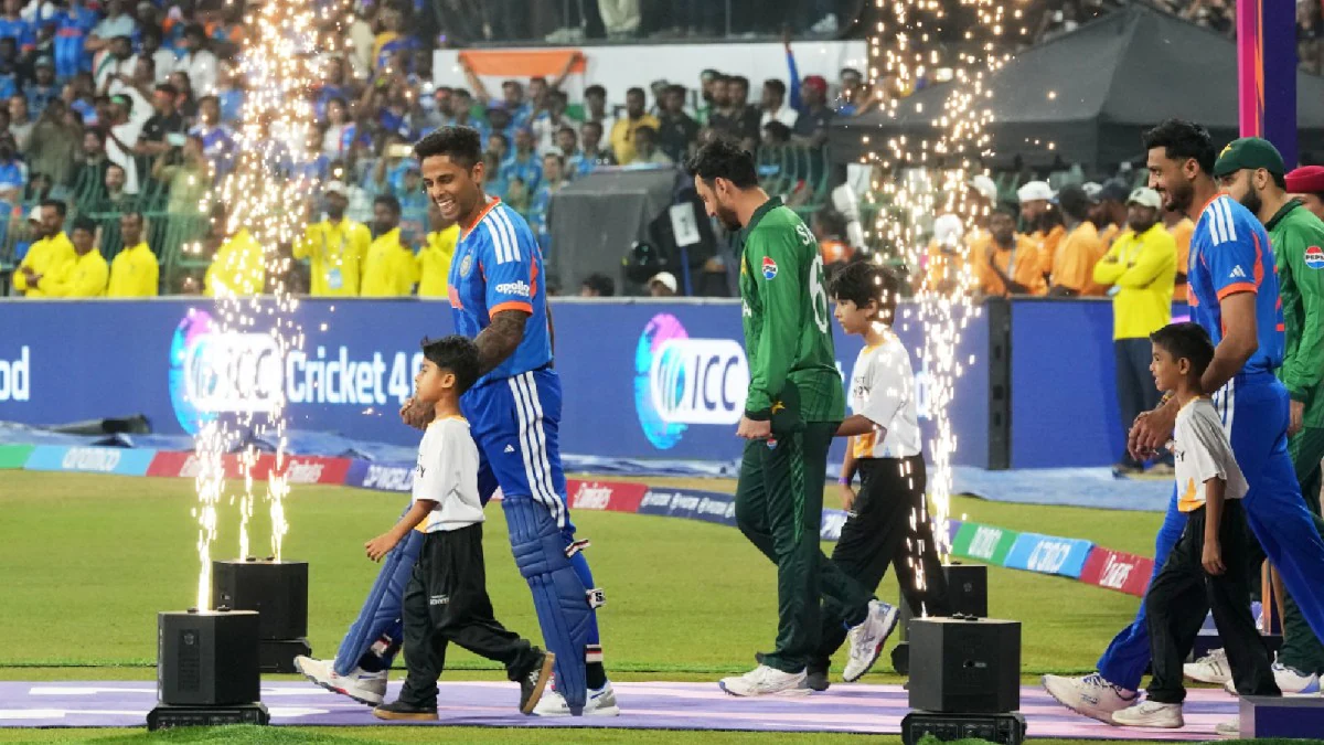 India Defeats Pakistan by 61 Runs at R. Premadasa Stadium in Colombo