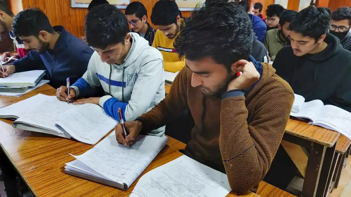 Should India Regulate Coaching Classes Like China? Experts Call for Balanced Reform