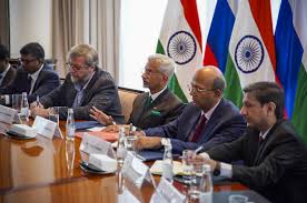 Trade Deficit, Russia Assures Oil Flows ...